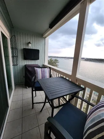 $140,000 | 2 Cliffhouse Drive, Unit 210, Belton, TX 76513