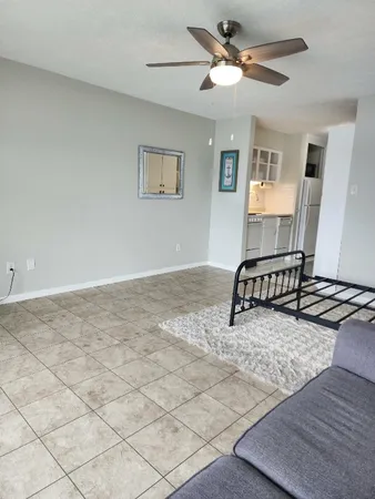 $140,000 | 2 Cliffhouse Drive, Unit 210, Belton, TX 76513