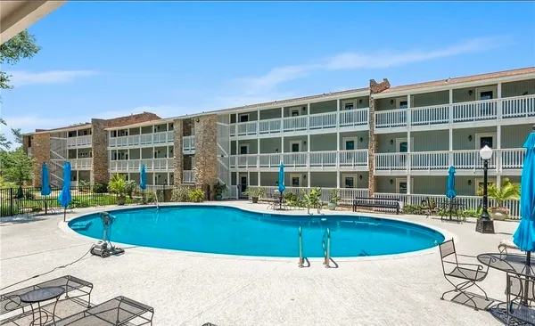 $140,000 | 2 Cliffhouse Drive, Unit 210, Belton, TX 76513