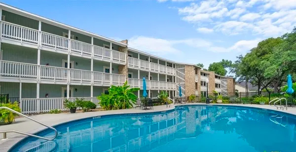 $140,000 | 2 Cliffhouse Drive, Unit 210, Belton, TX 76513