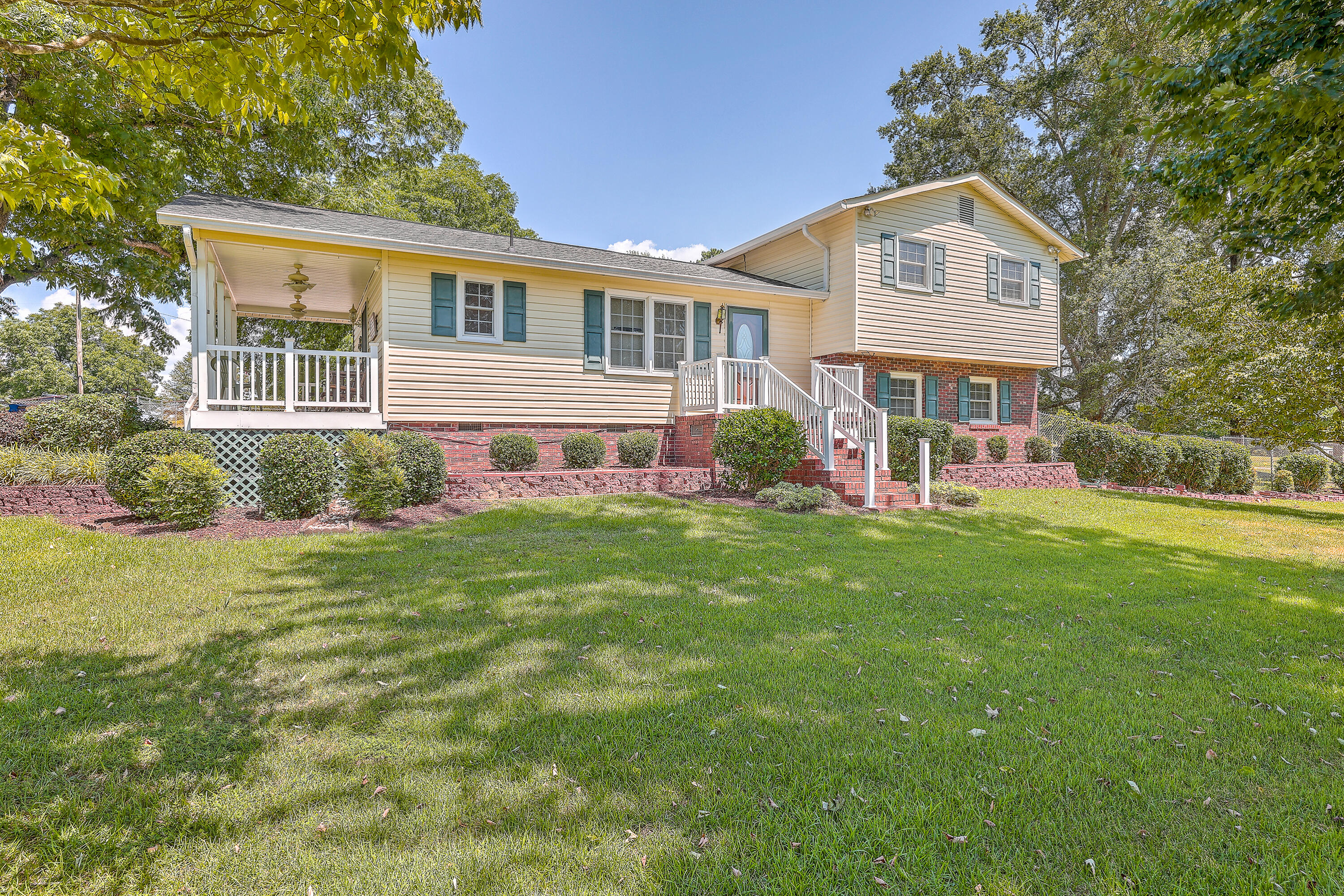 712 Bob Little Road Jonesville, SC 29353 - Photo 3 of 44 ZYN_4092_3_4_5_6_7_8