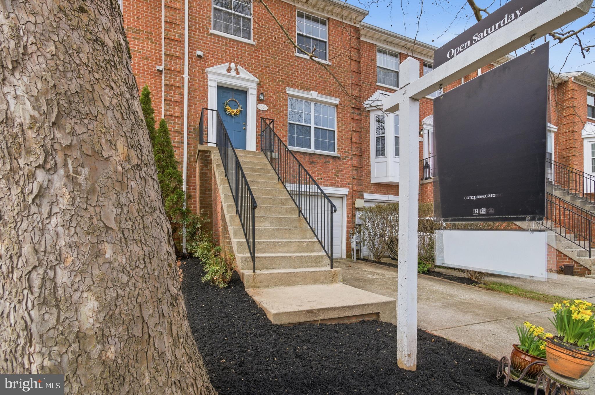 9054 Constant Course Columbia, MD 21046 - Photo 4 of 61