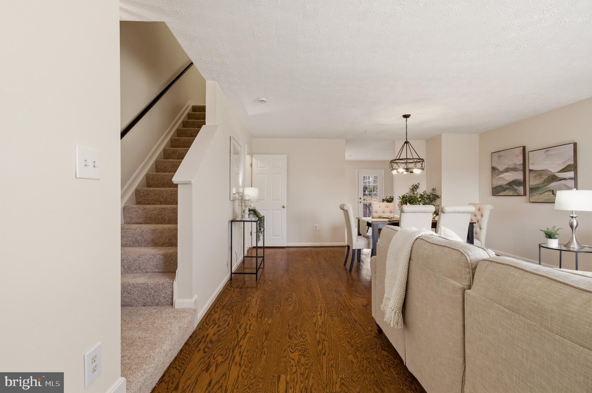 9054 Constant Course Columbia, MD 21046 - Photo 6 of 61