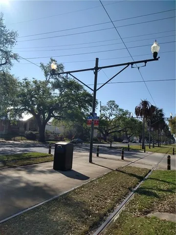 $975 | 4433 Canal Street, Unit 3, New Orleans, LA 70119