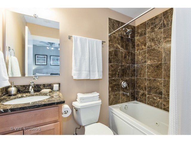 5623 North Wayne Avenue, Unit 1B Chicago, IL 60660 - Photo 8 of 11