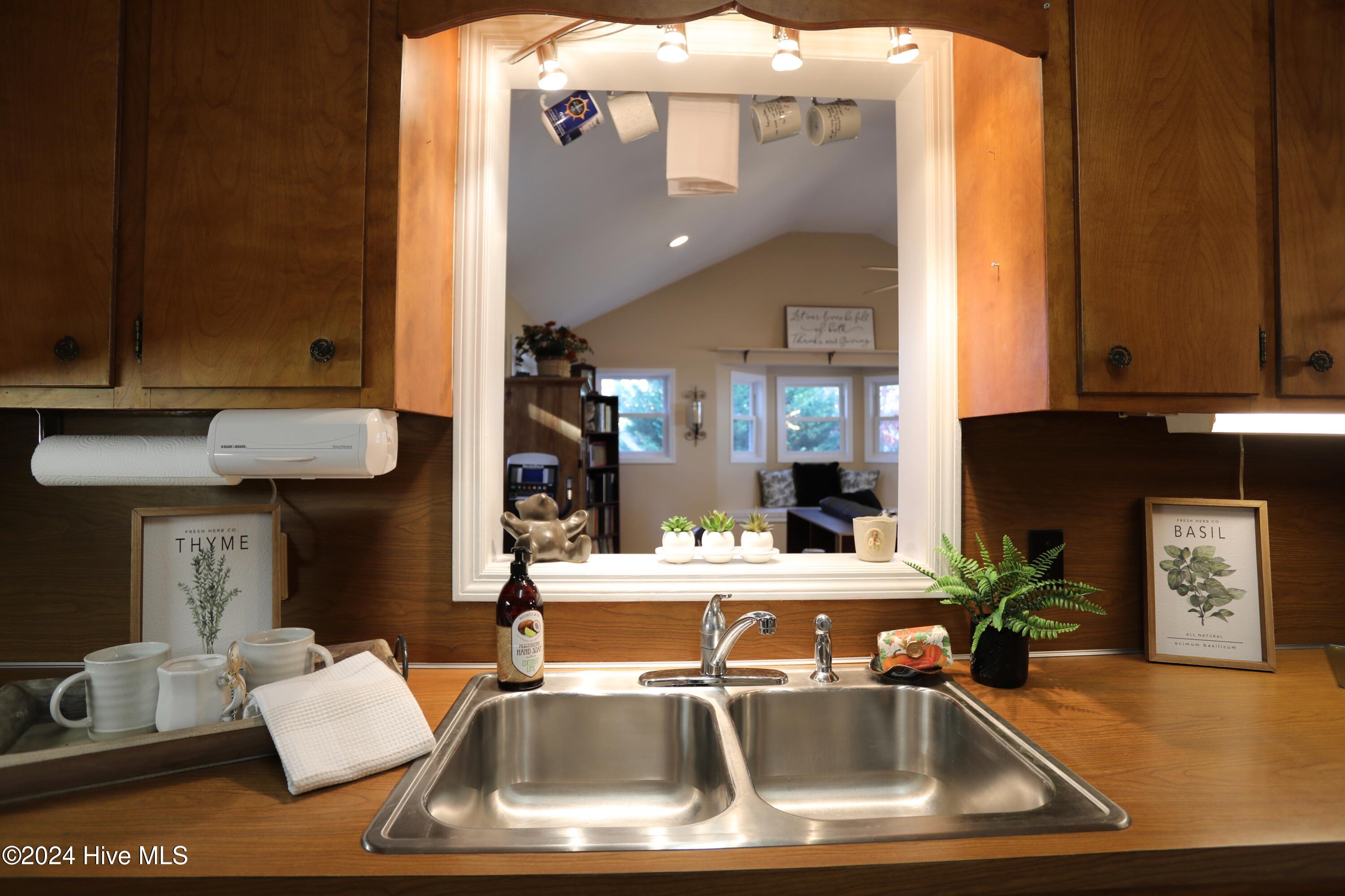 114 Sandy Ridge Road West End, NC 27376 - Photo 20 of 69 Kitchen Pass Thru to Family Room
