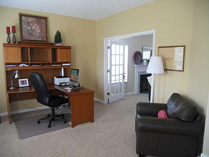 11206 Reflection Point Drive Fishers, IN 46037 - Photo 12 of 23 Gallery Image 12