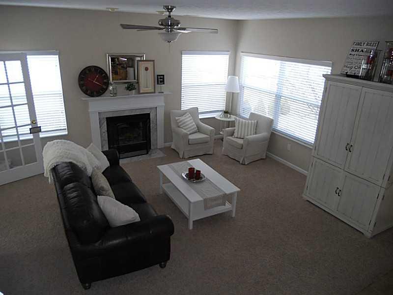 11206 Reflection Point Drive Fishers, IN 46037 - Photo 7 of 23 Gallery Image 7