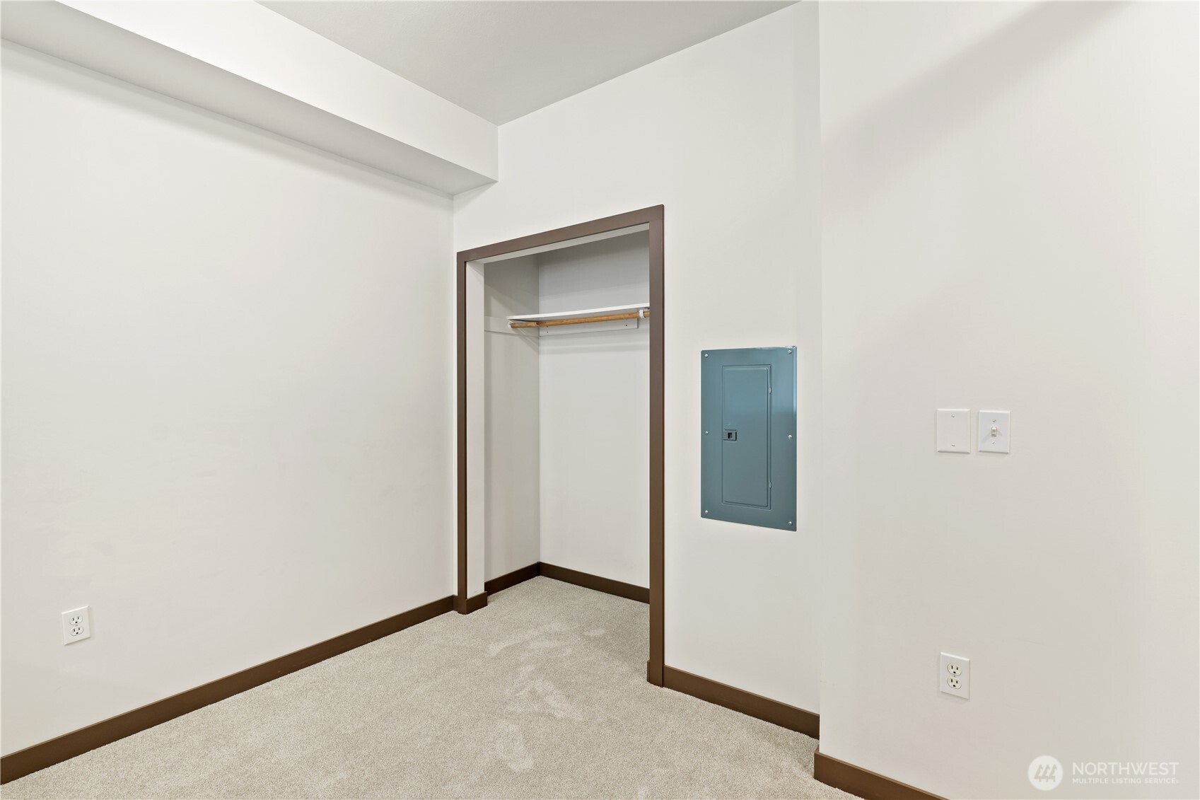 910 Gladstone Street, Unit 103 Bellingham, WA 98229 - Photo 18 of 28 a view of an empty room