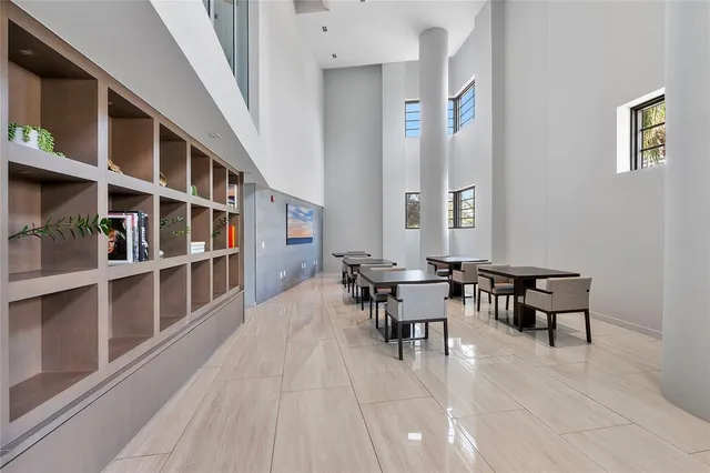 $5,000 | 6620 Indian Creek Drive, Unit 315, Miami Beach, FL 33141