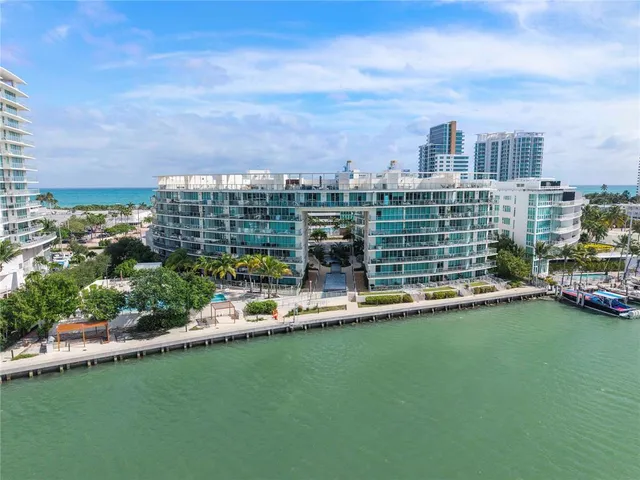$5,000 | 6620 Indian Creek Drive, Unit 315, Miami Beach, FL 33141