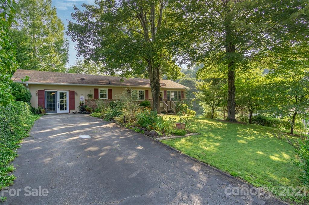 135 Griggs Road Old Fort, NC 28762 - Photo 3 of 40 Gallery Image 3