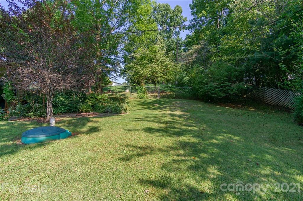 135 Griggs Road Old Fort, NC 28762 - Photo 35 of 40 Gallery Image 35