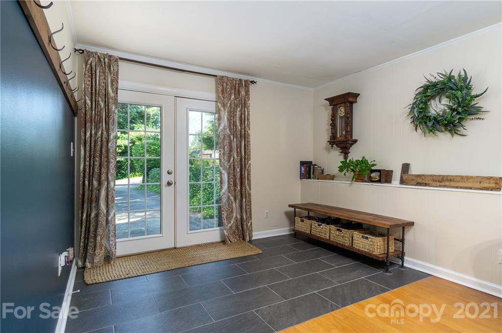 135 Griggs Road Old Fort, NC 28762 - Photo 7 of 40 Gallery Image 7