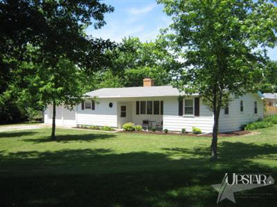 1314 Ridge Place Bluffton, IN 46714 - Photo 1 of 16 Gallery Image 1