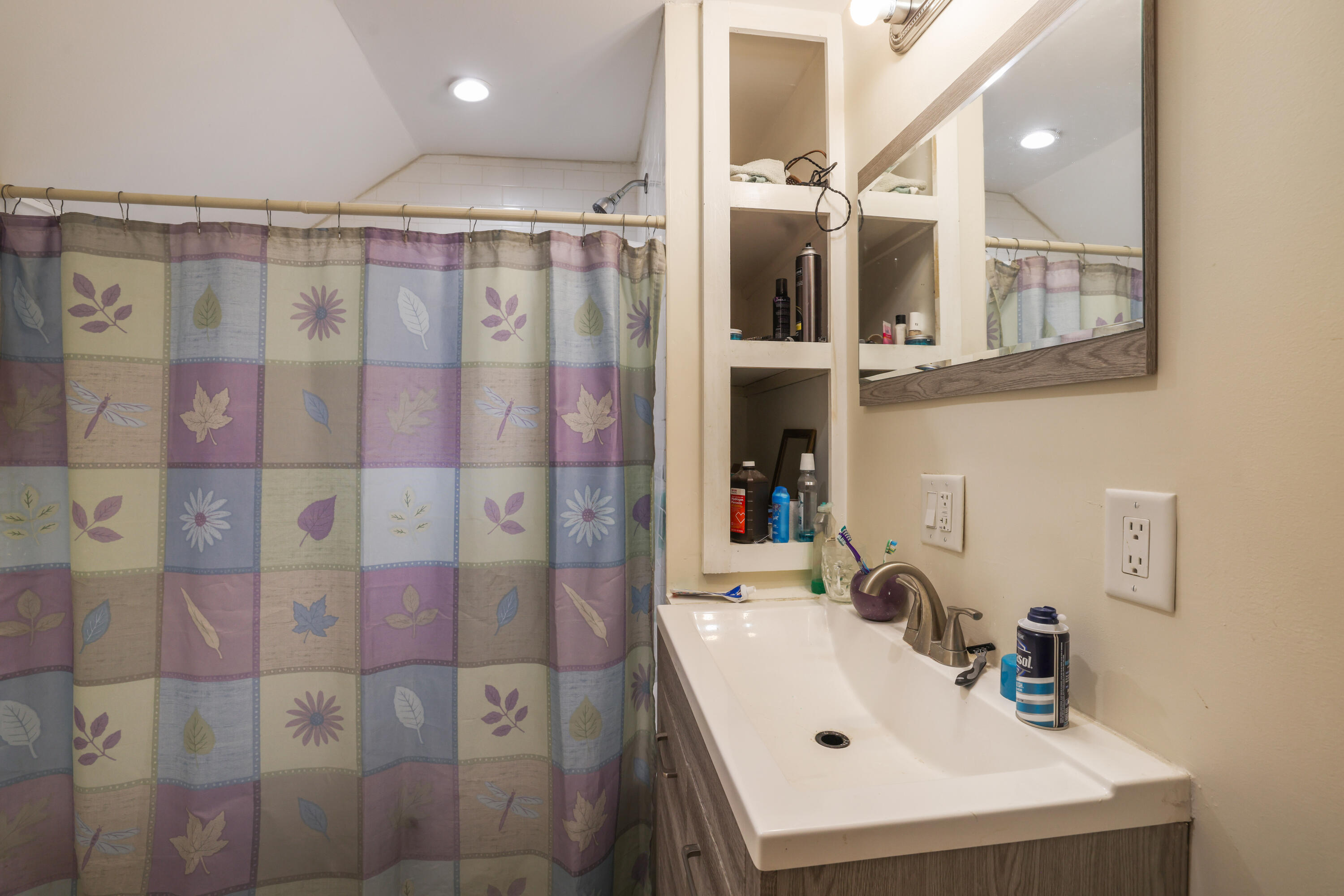 35-37 Shepard Street Bath, ME 04530 - Photo 31 of 32 3G0A3030