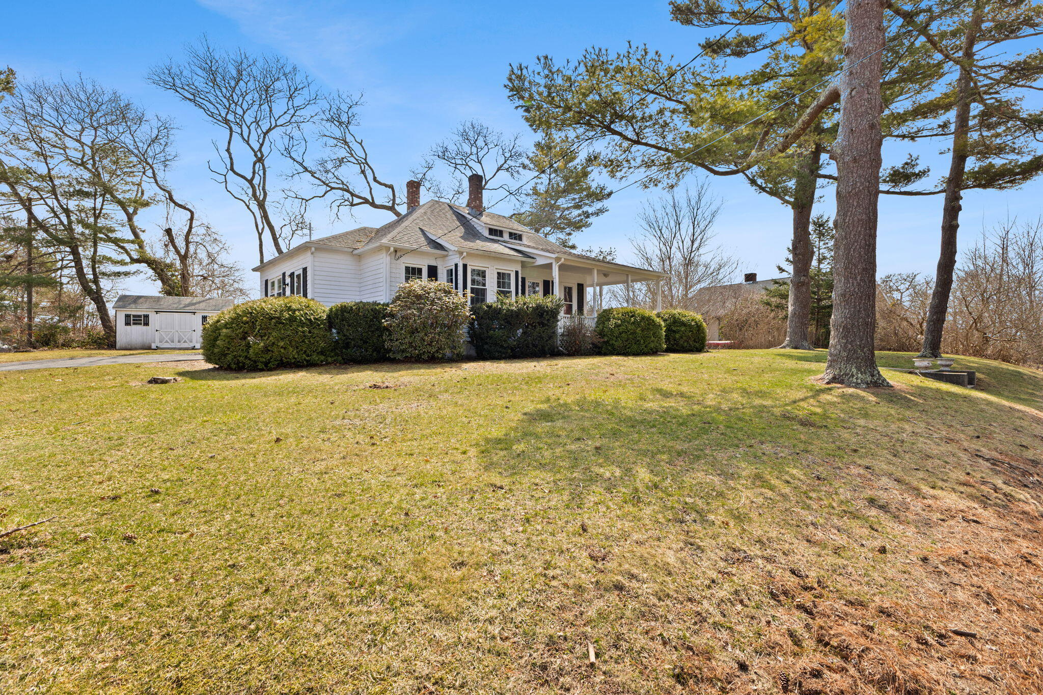 10 Puritan Road Buzzards Bay, MA 02532 - Photo 2 of 40 1-web-or-mls-IMG_8403