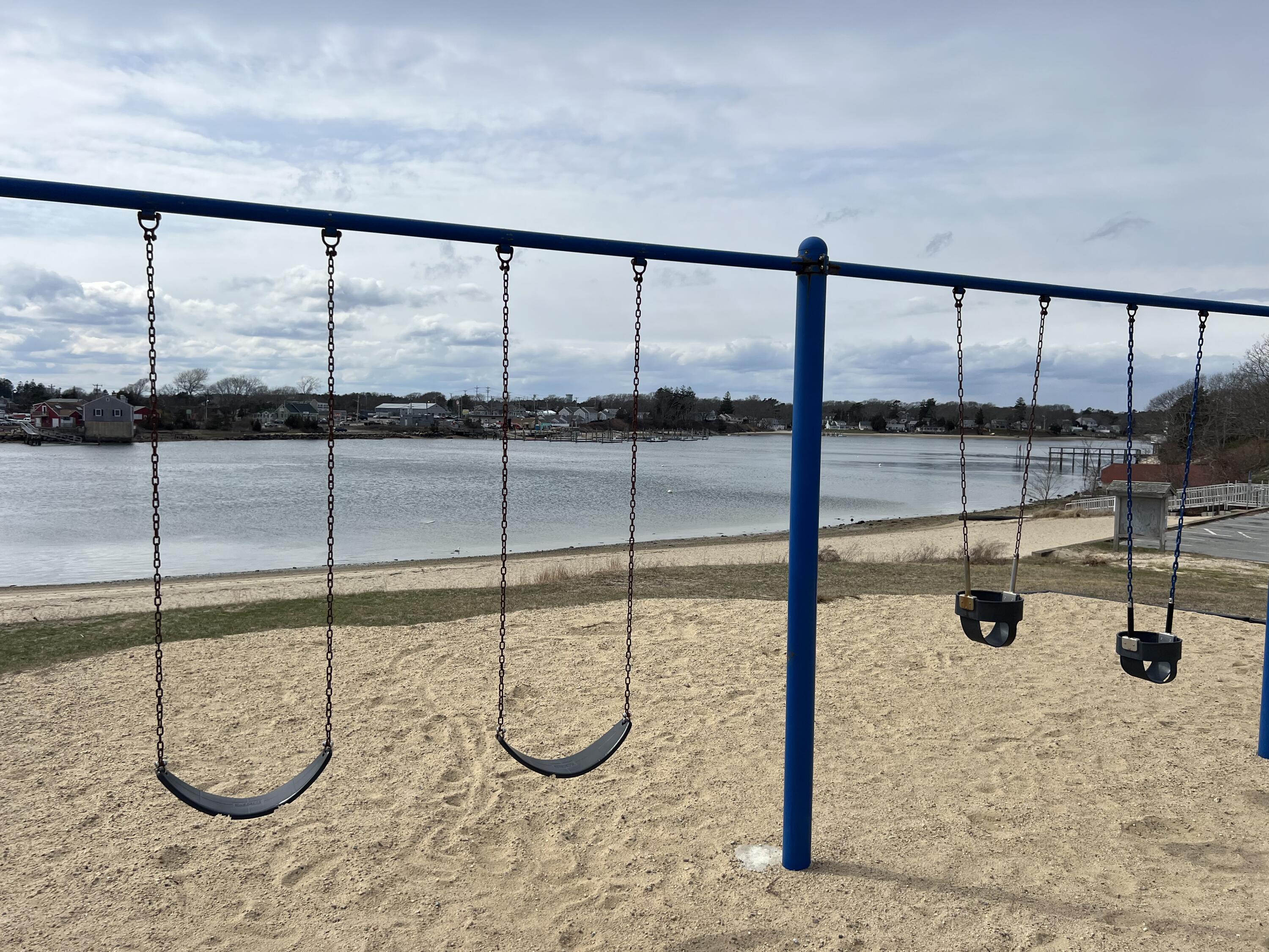 10 Puritan Road Buzzards Bay, MA 02532 - Photo 35 of 40 2025-03-26 14.19.04