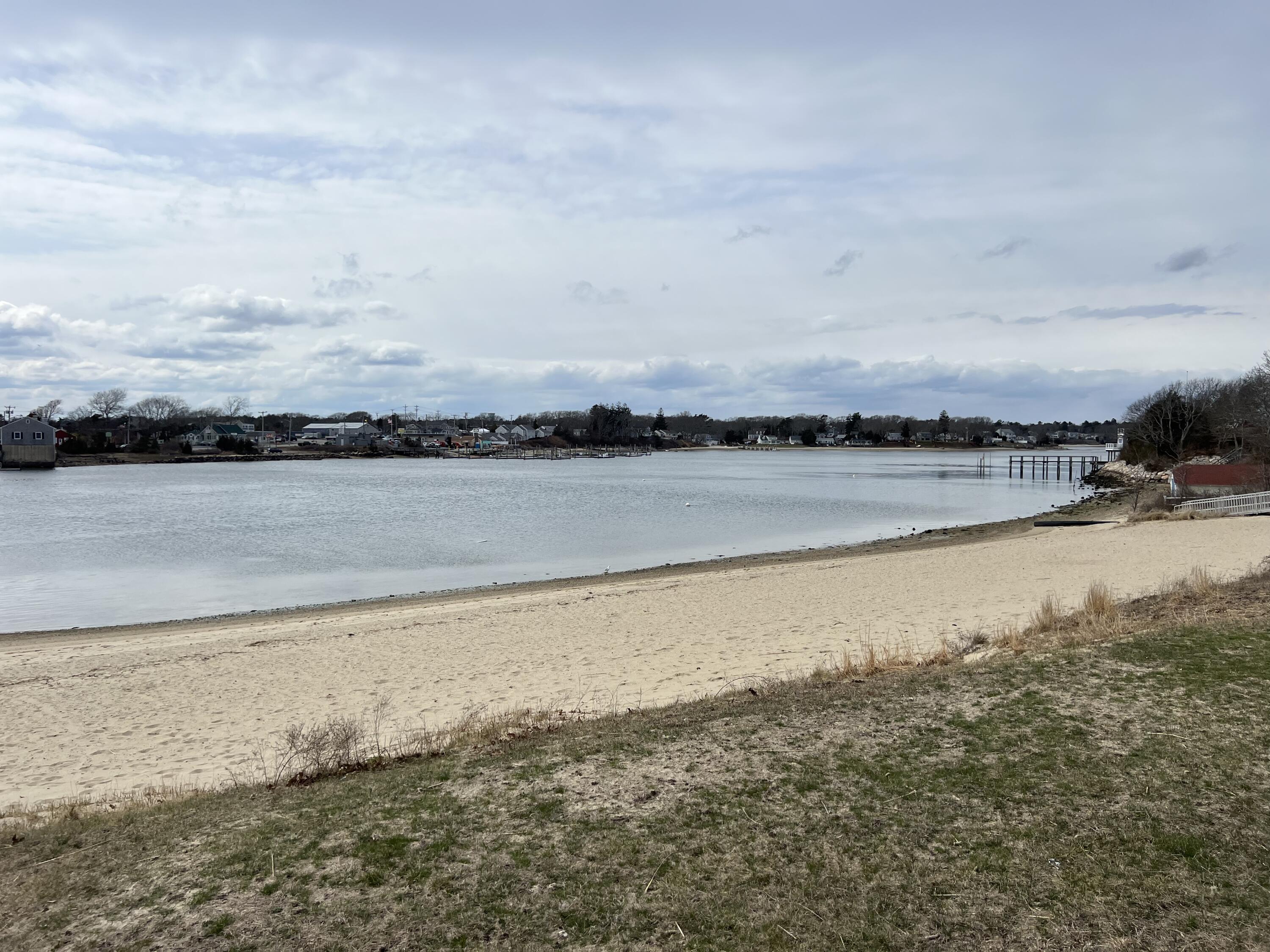 10 Puritan Road Buzzards Bay, MA 02532 - Photo 36 of 40 2025-03-26 14.19.19