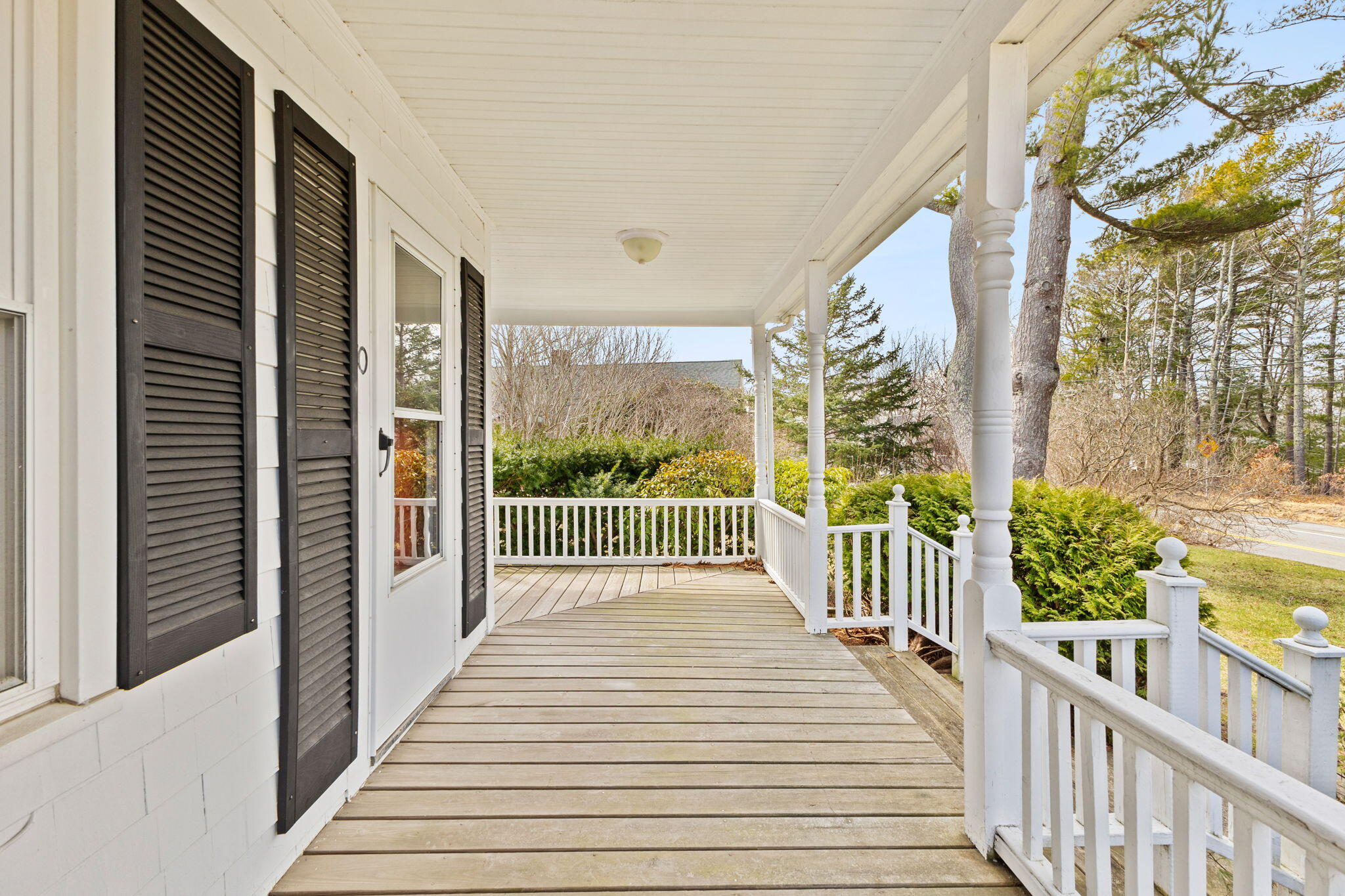 10 Puritan Road Buzzards Bay, MA 02532 - Photo 5 of 40 5-web-or-mls-IMG_8415