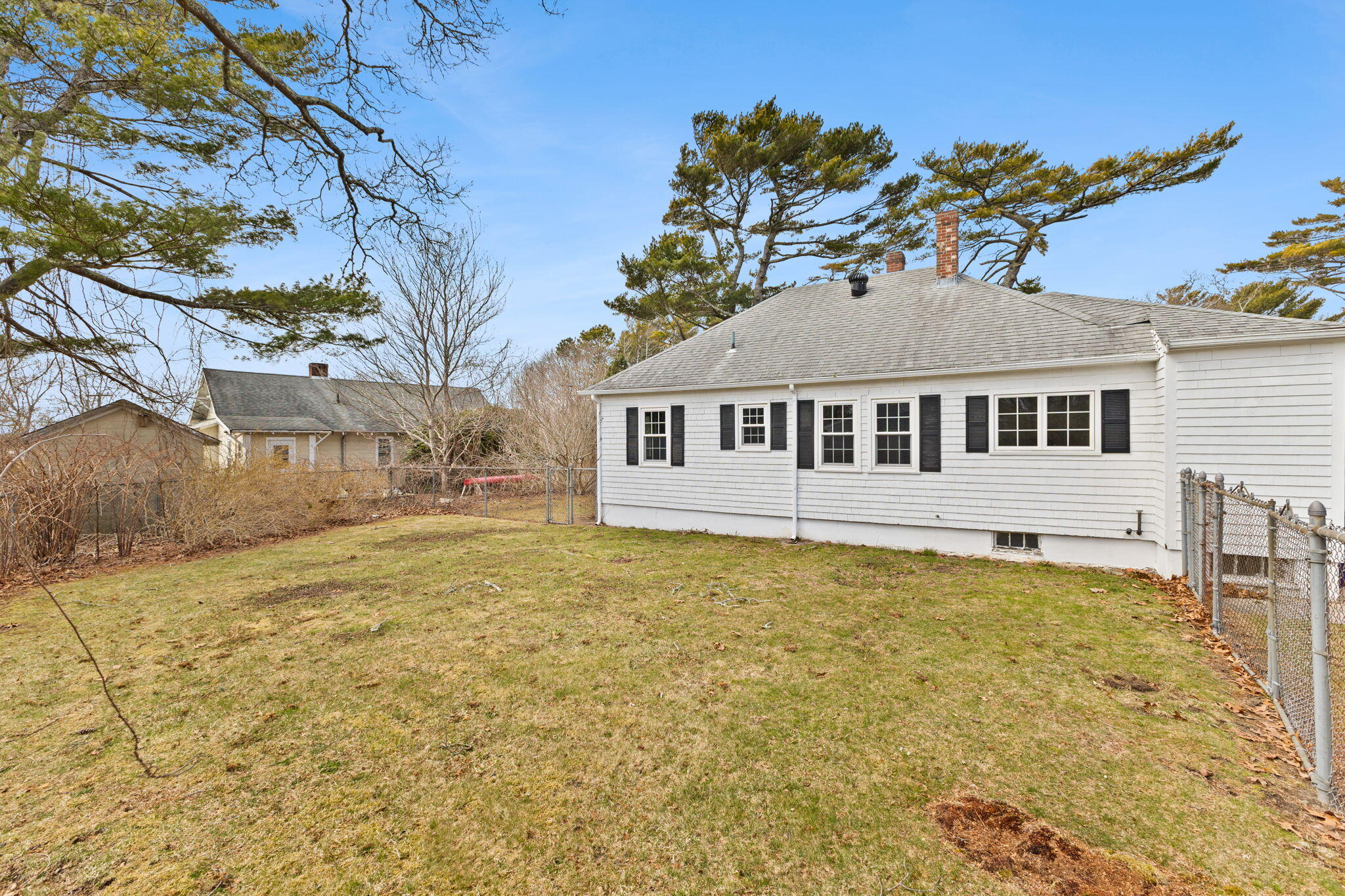 10 Puritan Road Buzzards Bay, MA 02532 - Photo 10 of 40 11-web-or-mls-IMG_8439