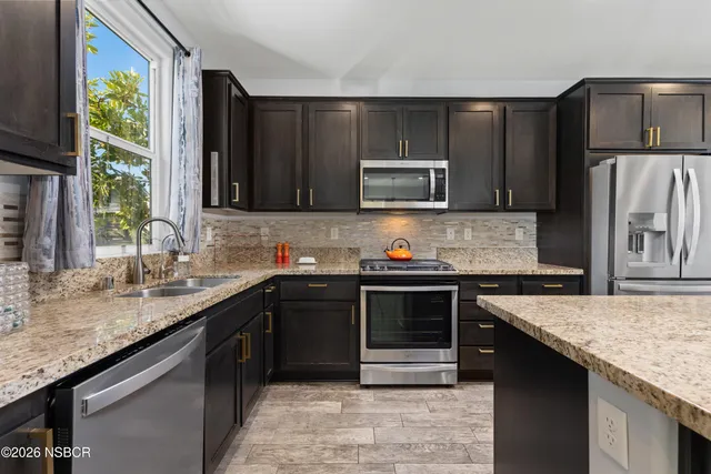 $629,000 | 1974 Blue Sage Lane, Santa Maria, CA 93458