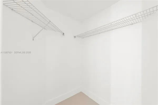 $719,000 | 500 Brickell Avenue, Unit 1402, Miami, FL 33131