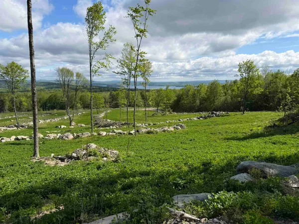 $100,000 | 842 Gibbs Road, Unit LOT 1, Newport Town, VT 05857