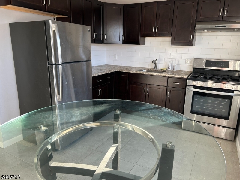 76 Main Street Chatham, NJ 07928 - Photo 4 of 5