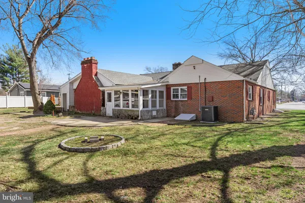 $3,800 | 245 Gibbsboro Road, Clementon, NJ 08021