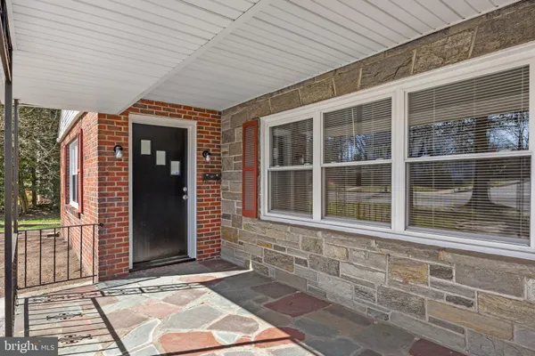 $3,800 | 245 Gibbsboro Road, Clementon, NJ 08021