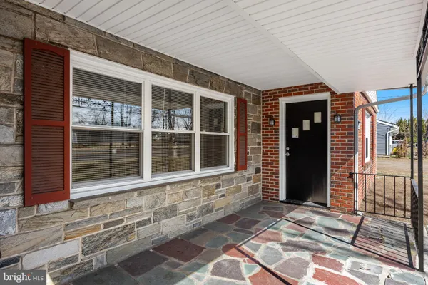 $3,800 | 245 Gibbsboro Road, Clementon, NJ 08021