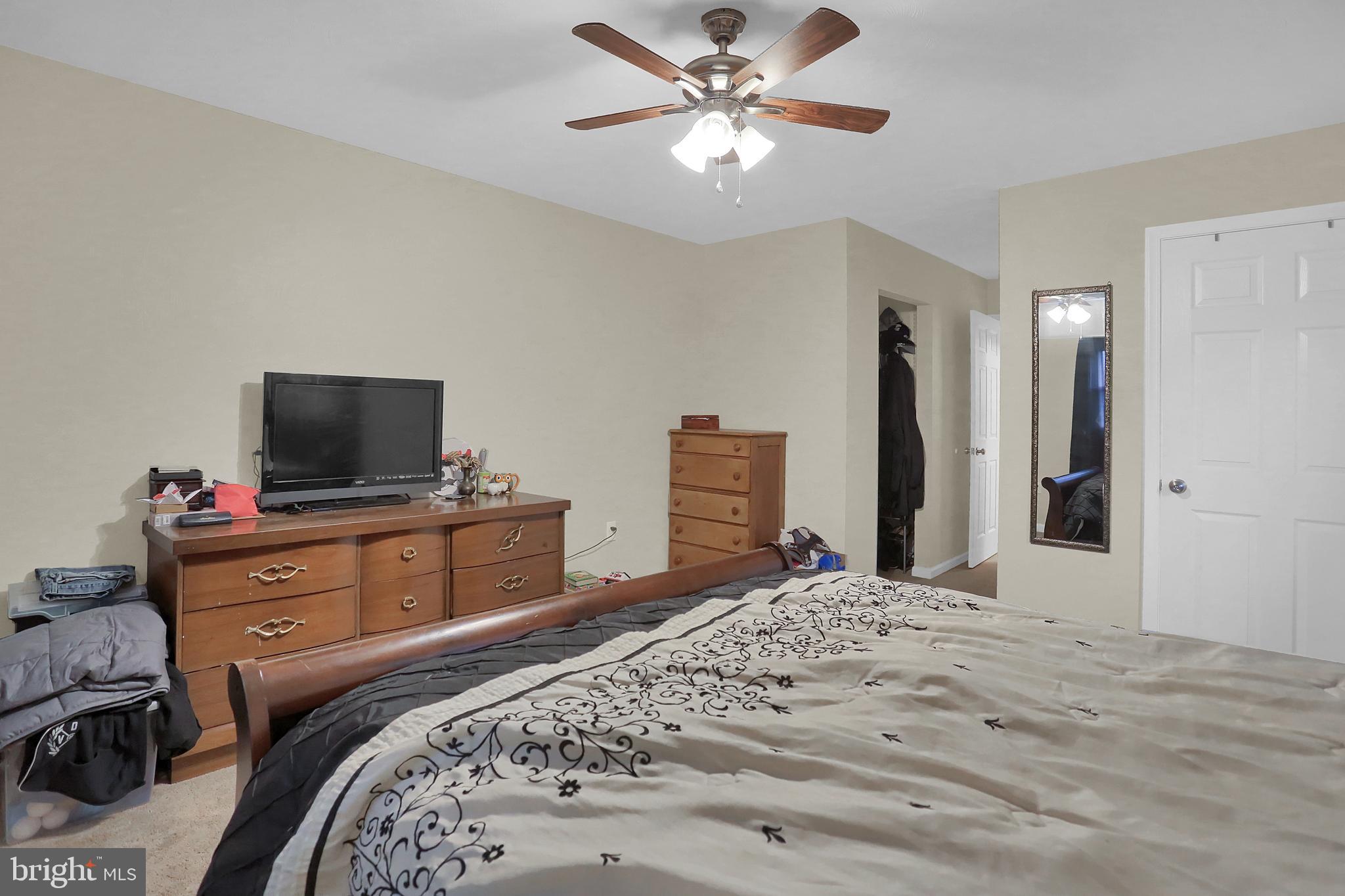 2081 Grandview Road Hanover, PA 17331 - Photo 14 of 30