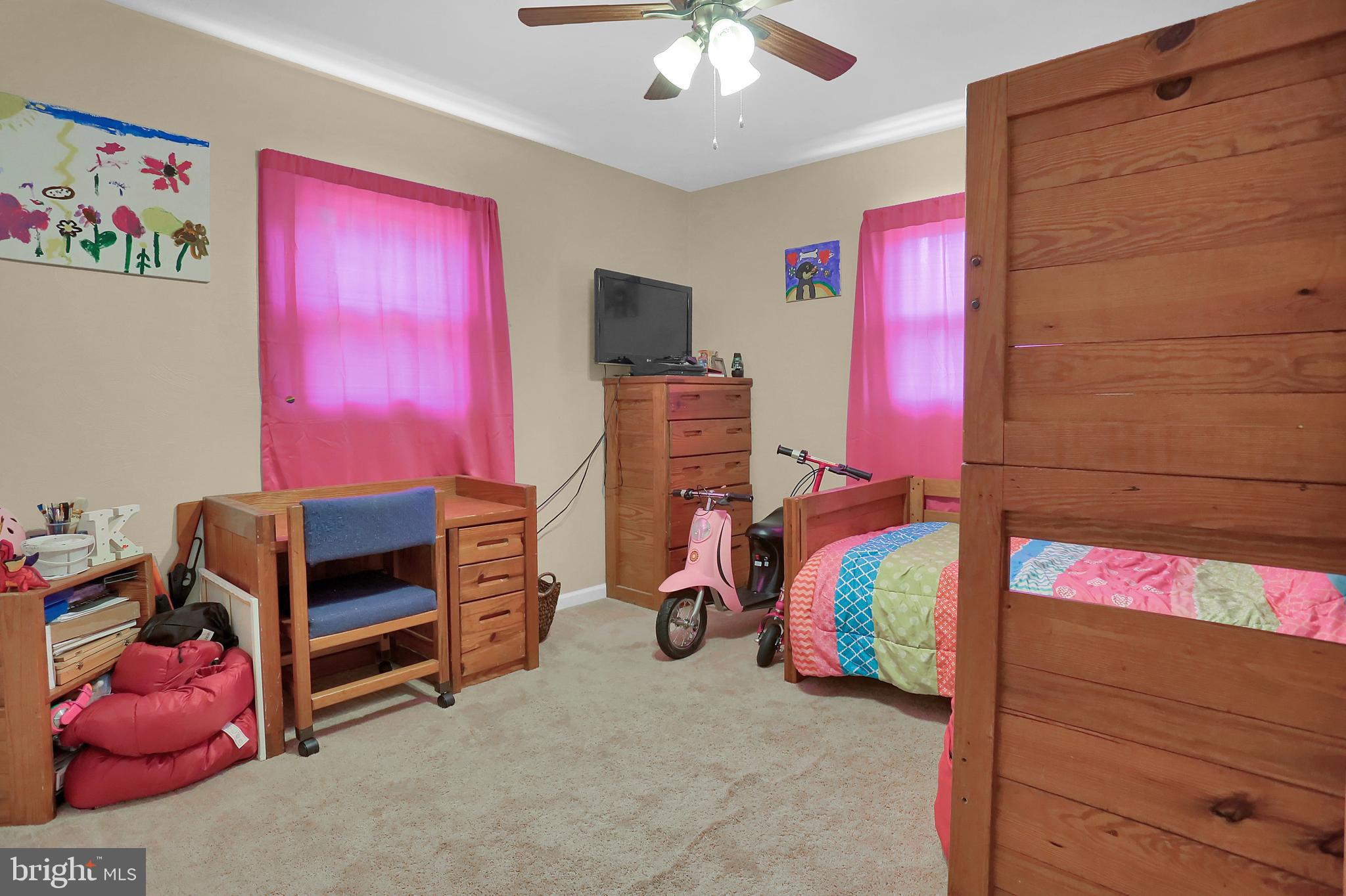 2081 Grandview Road Hanover, PA 17331 - Photo 16 of 30