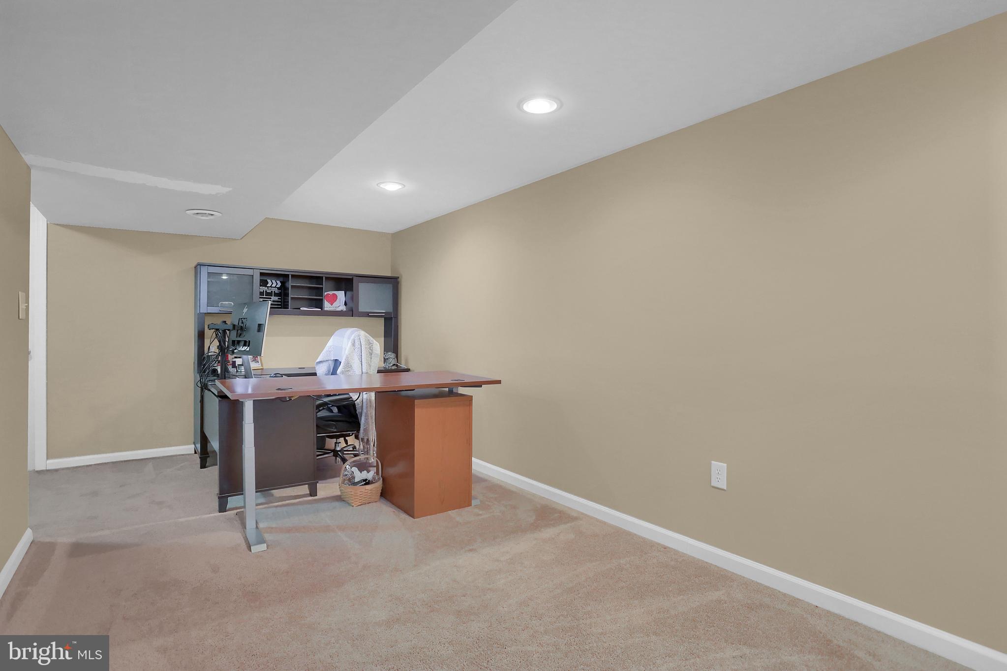 2081 Grandview Road Hanover, PA 17331 - Photo 24 of 30
