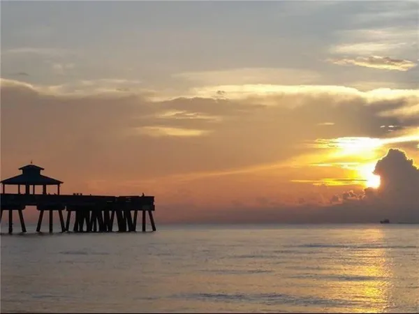 $2,400 | 367 South Federal Highway, Unit C225, Deerfield Beach, FL 33441