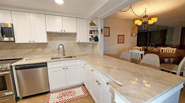 $2,400 | 367 South Federal Highway, Unit C225, Deerfield Beach, FL 33441