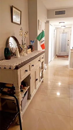 $2,400 | 367 South Federal Highway, Unit C225, Deerfield Beach, FL 33441