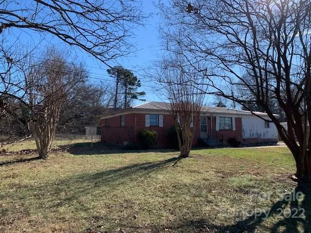 $750,000 | 408 Clark Boulevard, Charlotte, NC 28262