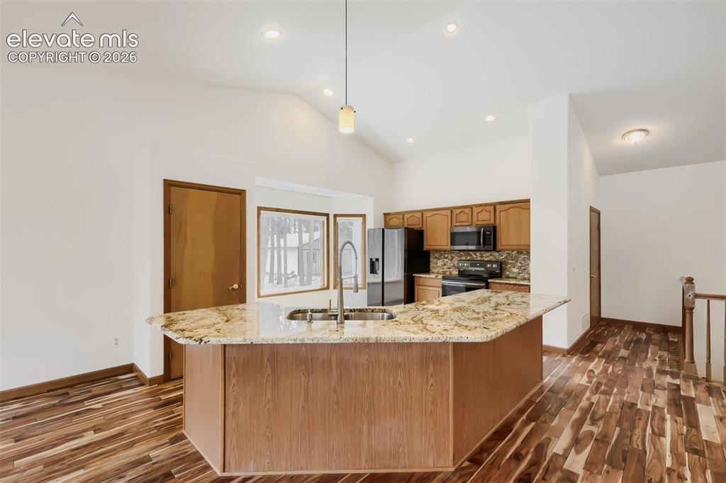 8750 Tannenbaum Road Colorado Springs, CO 80908 - Photo 14 of 39