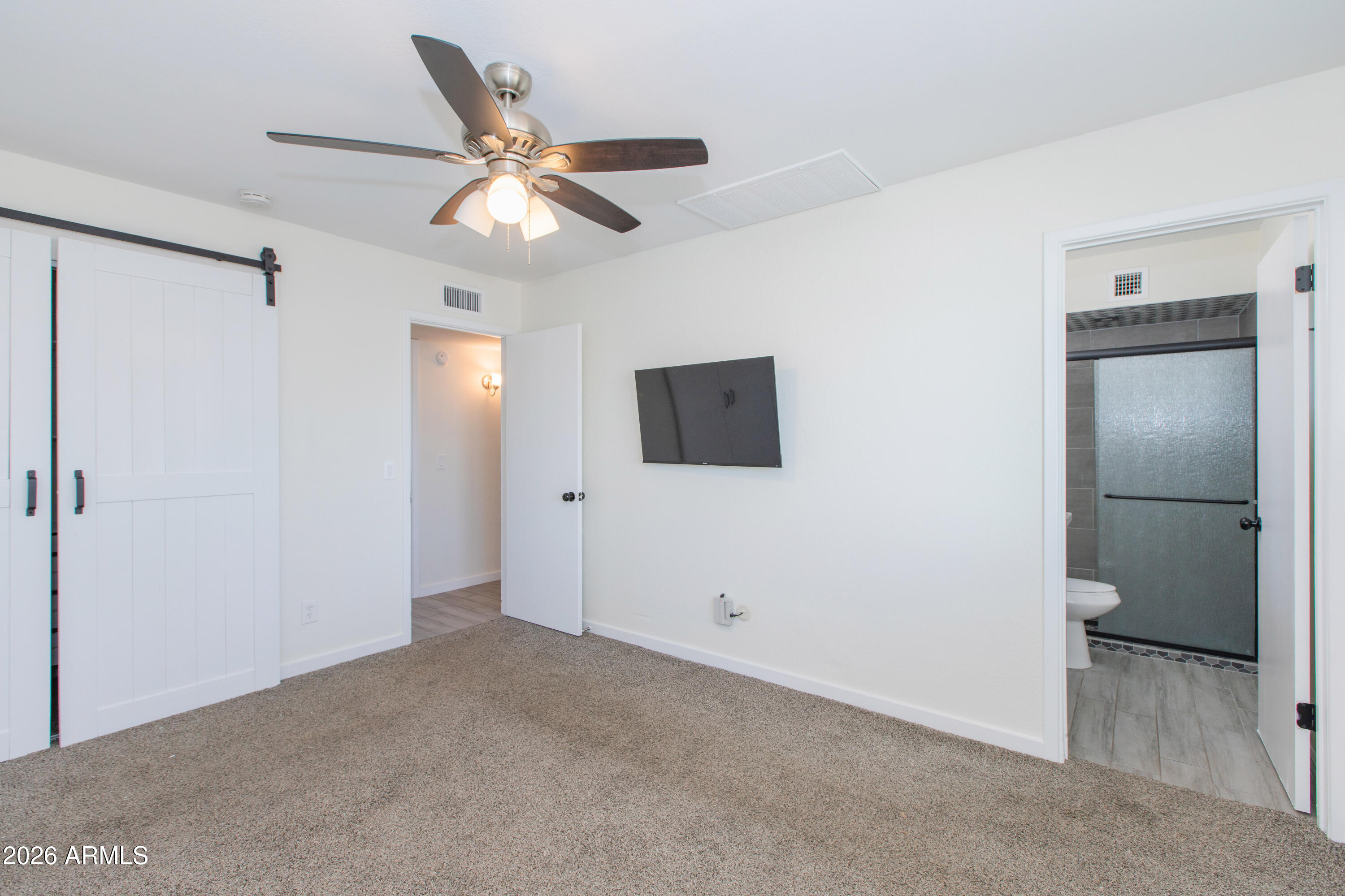 9813 East Adobe Road Mesa, AZ 85207 - Photo 43 of 77 Primary Room-2