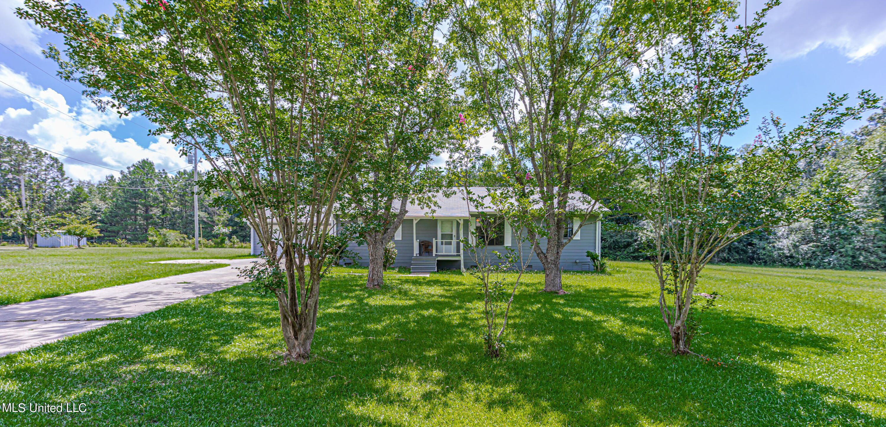 182 B 12 Oaks Road Canton, MS 39046 - Photo 2 of 37 926A0683