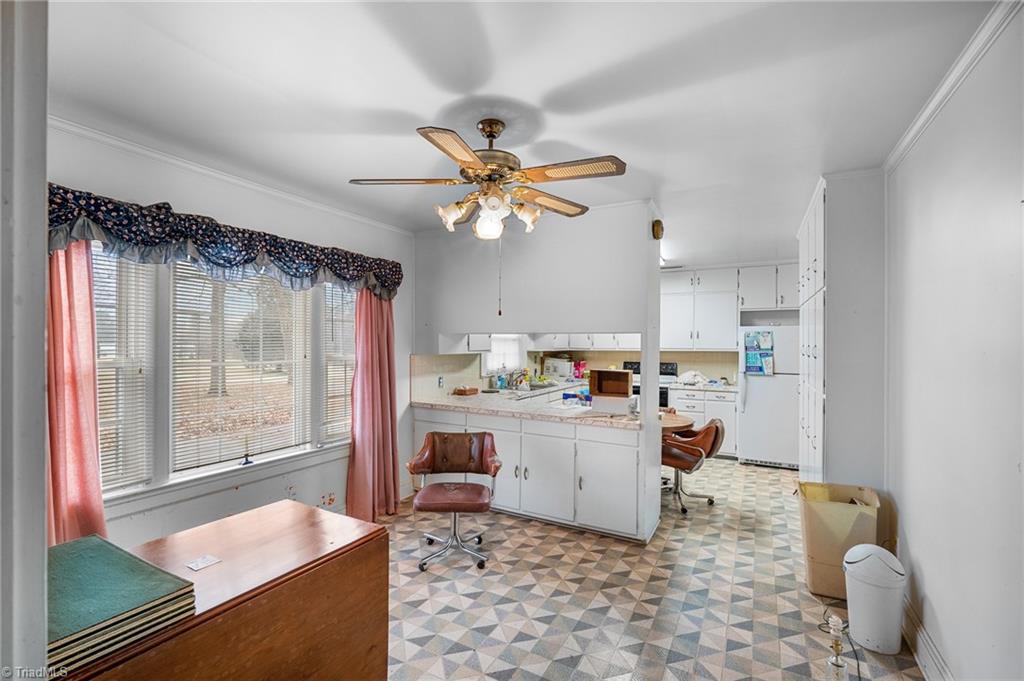 2730 Hickory Tree Road Winston-Salem, NC 27127 - Photo 12 of 32