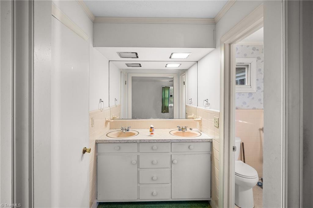 2730 Hickory Tree Road Winston-Salem, NC 27127 - Photo 24 of 32