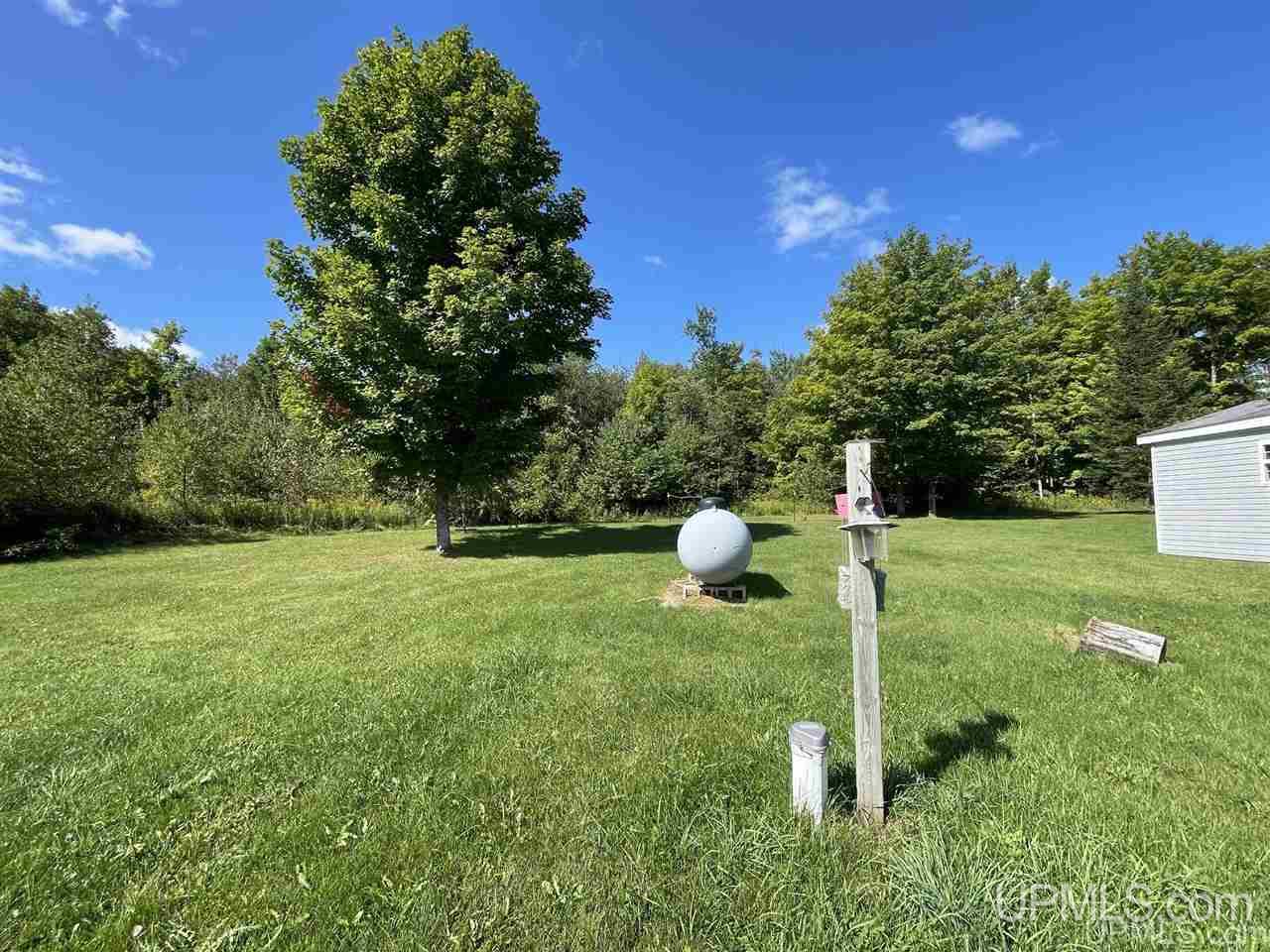 6653 West Co Road Manistique, MI 49854 - Photo 4 of 24