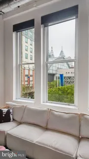 $389,000 | 1027 Arch Street, Unit 302, Philadelphia, PA 19107