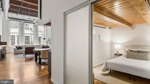 $389,000 | 1027 Arch Street, Unit 302, Philadelphia, PA 19107