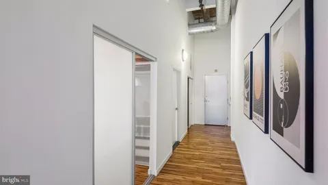 $389,000 | 1027 Arch Street, Unit 302, Philadelphia, PA 19107