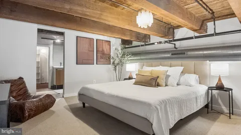 $389,000 | 1027 Arch Street, Unit 302, Philadelphia, PA 19107