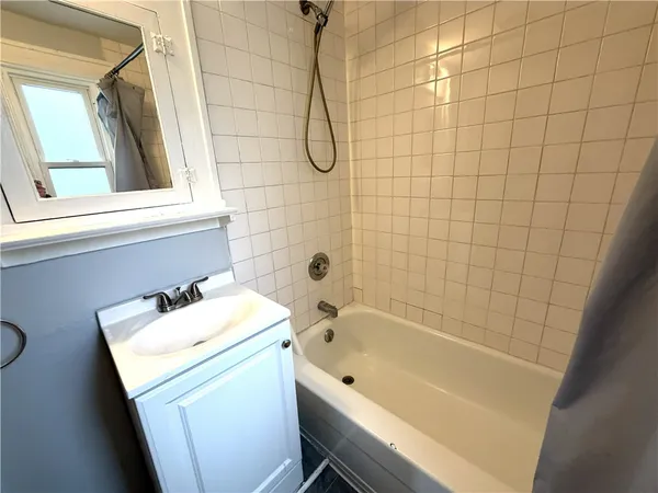 $1,500 | 5 Vayo Street, Irondequoit, NY 14609